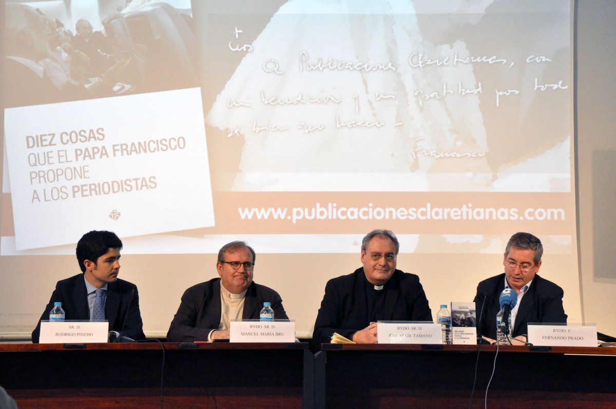 José Mª Gil presenta el libro del sacerdote Manuel Bru sobre el Papa y los periodistas